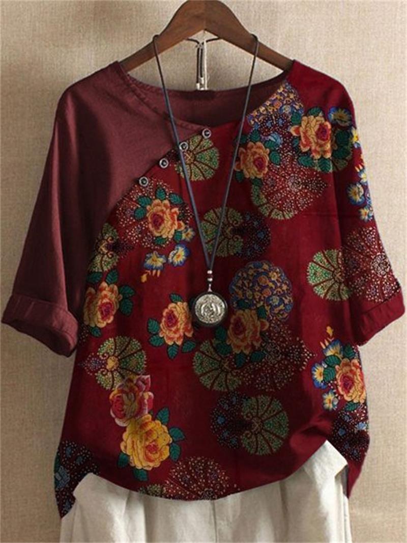 Mia™ | Blumen-T-Shirt mit Knöpfen