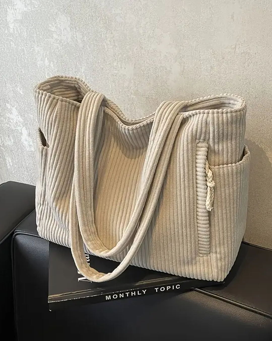 Mina™ – Gerippte Tragetasche mit Kordel-Detail