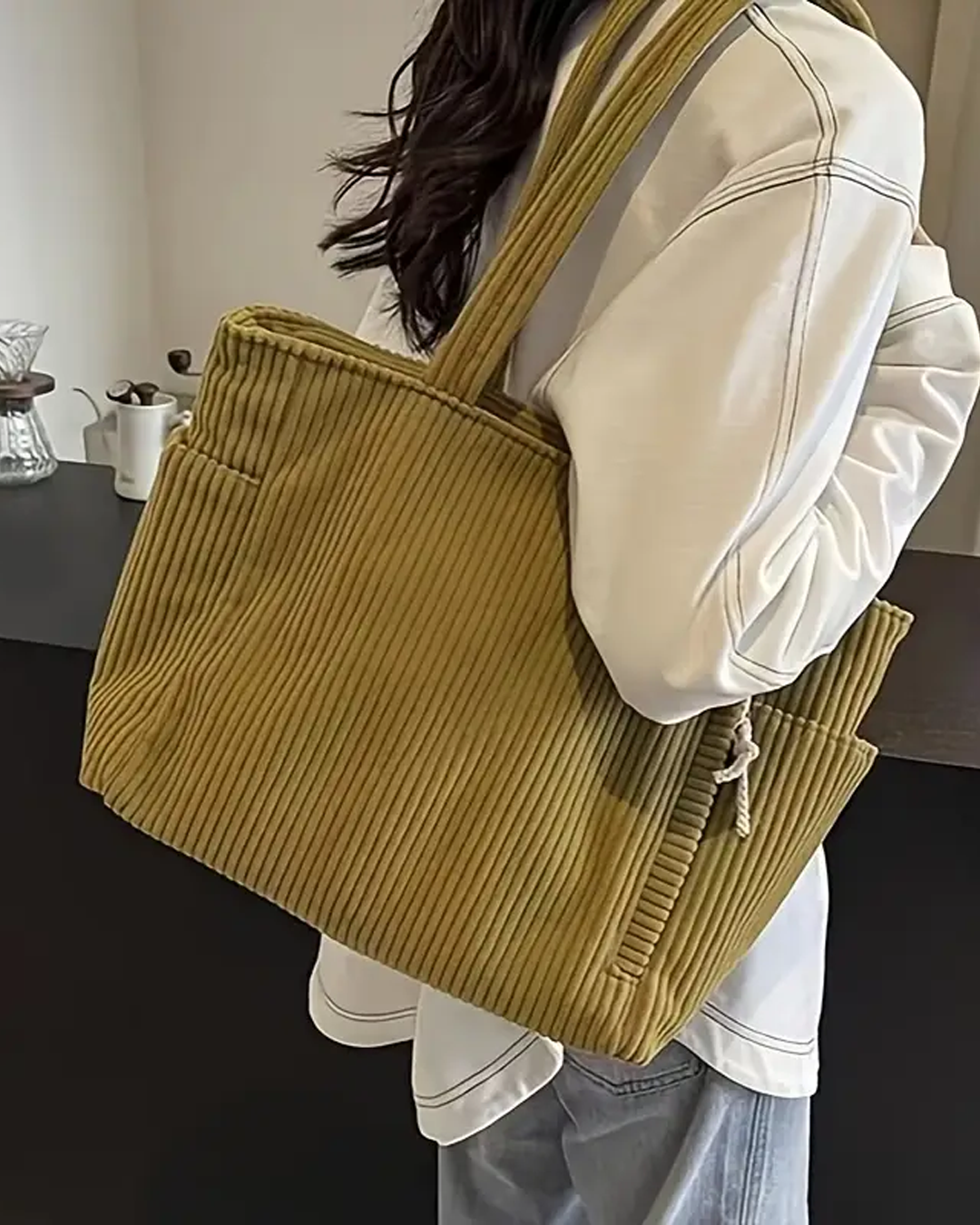 Mina™ – Gerippte Tragetasche mit Kordel-Detail