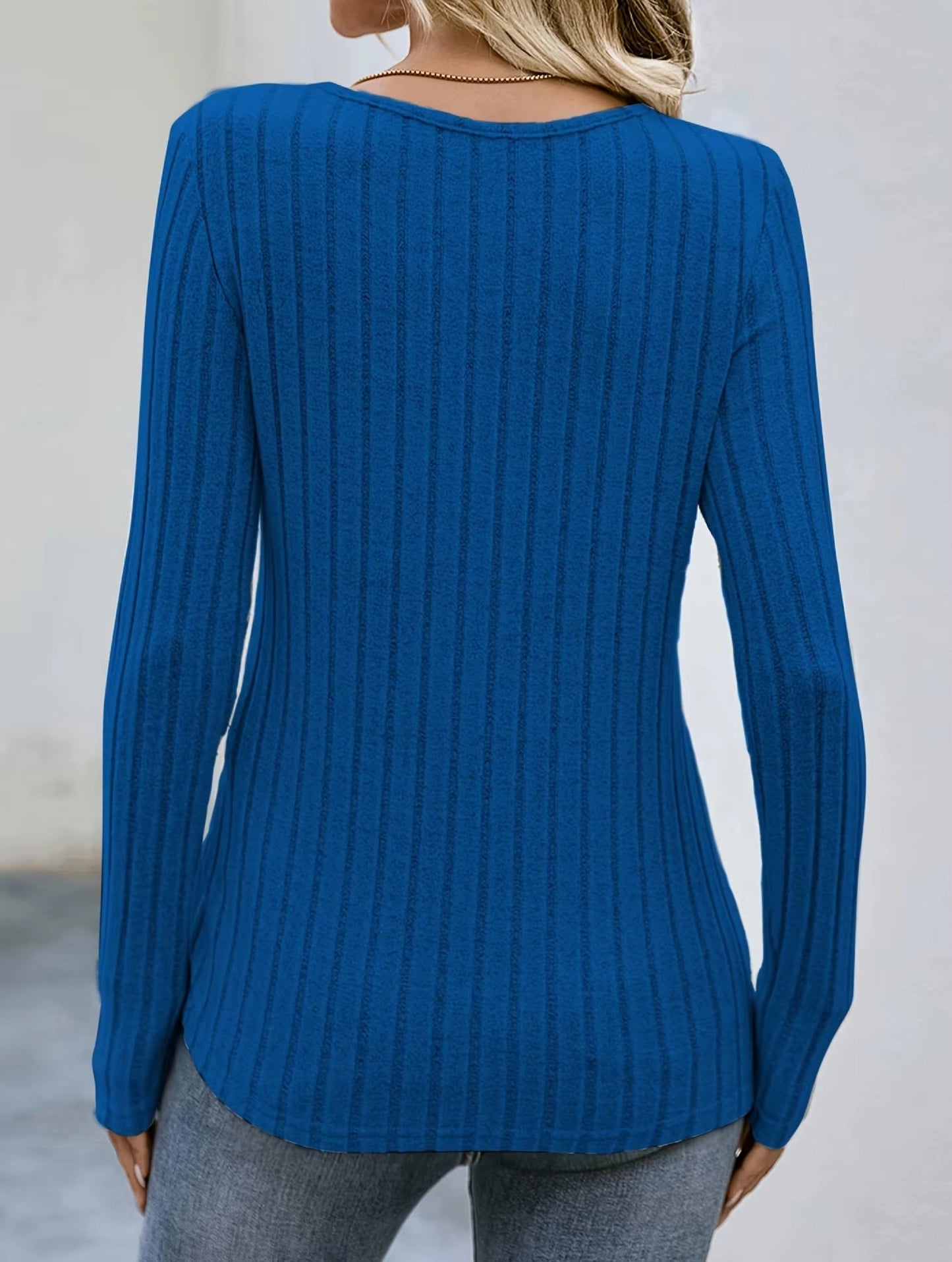 Laura™ – Geripptes Top mit Knopfdetails