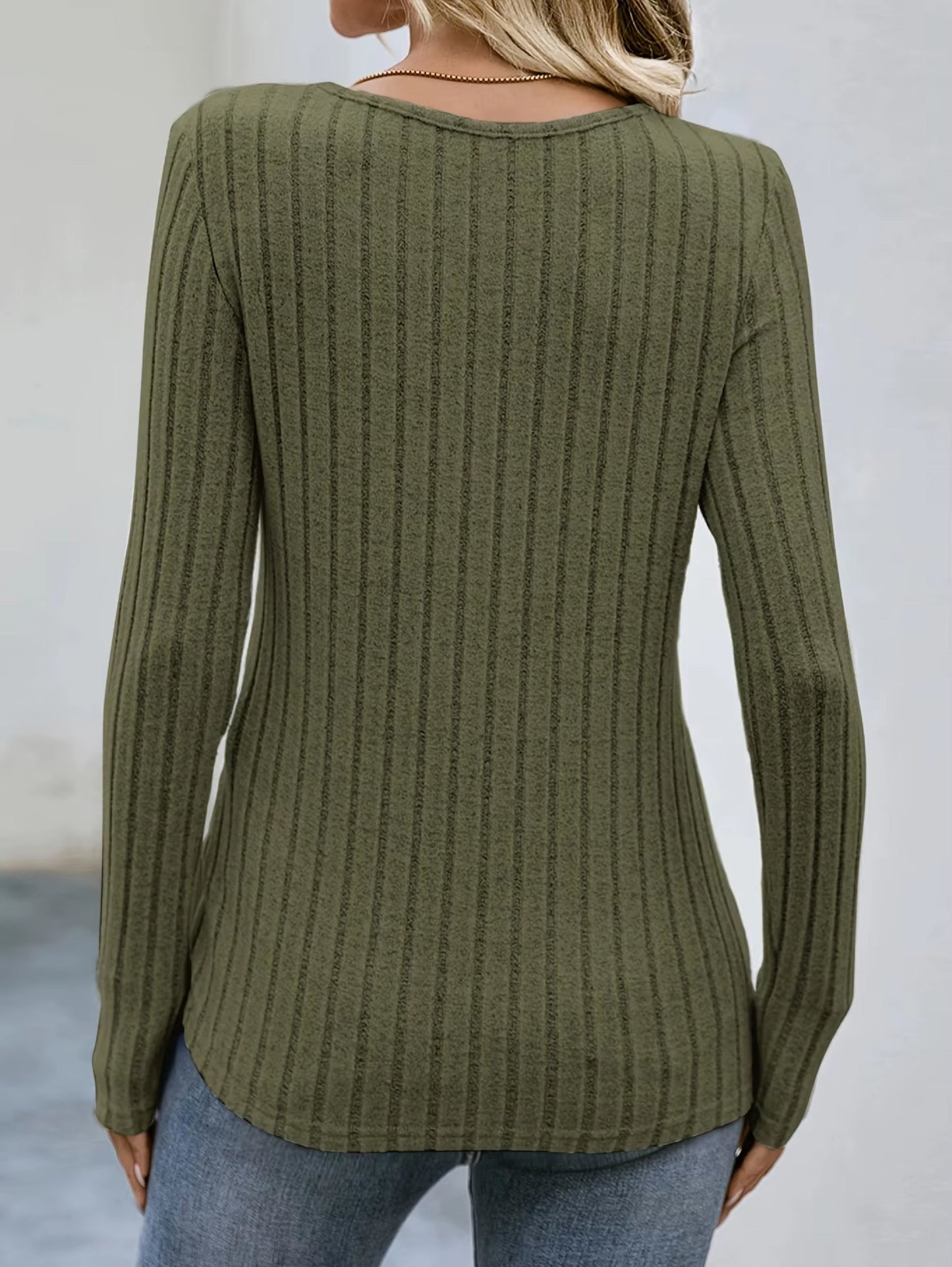 Laura™ – Geripptes Top mit Knopfdetails